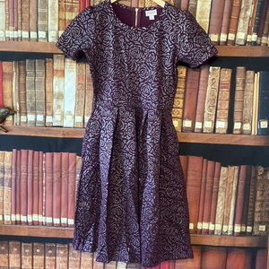 LLR LuLaRoe Elegant Amelia dress metallic Rose print‎
